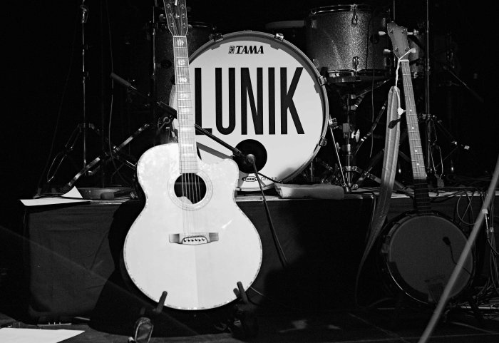 Stage Setting LUNIK TOUR 2013